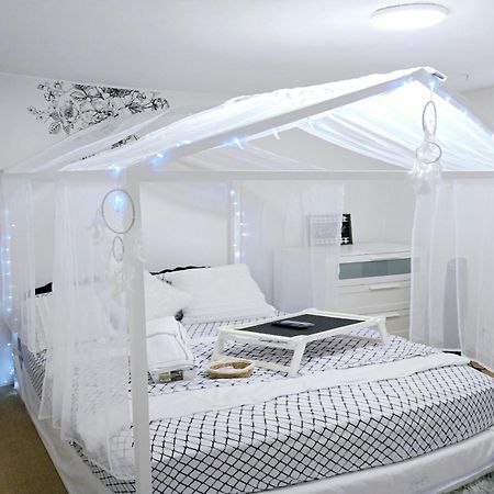 Lovely Cozy Room! With Attached Private Bath In The Heart Of Vancouver! Private Parking & Self Check-In! Exterior foto