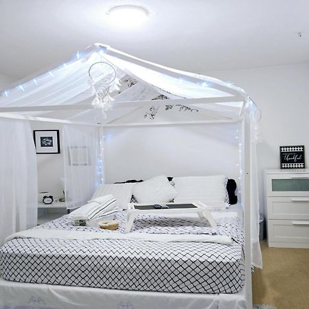 Lovely Cozy Room! With Attached Private Bath In The Heart Of Vancouver! Private Parking & Self Check-In! Exterior foto